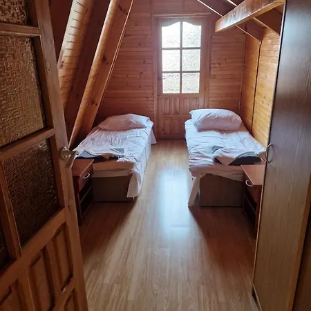 Medyk シャレー ヤンタル